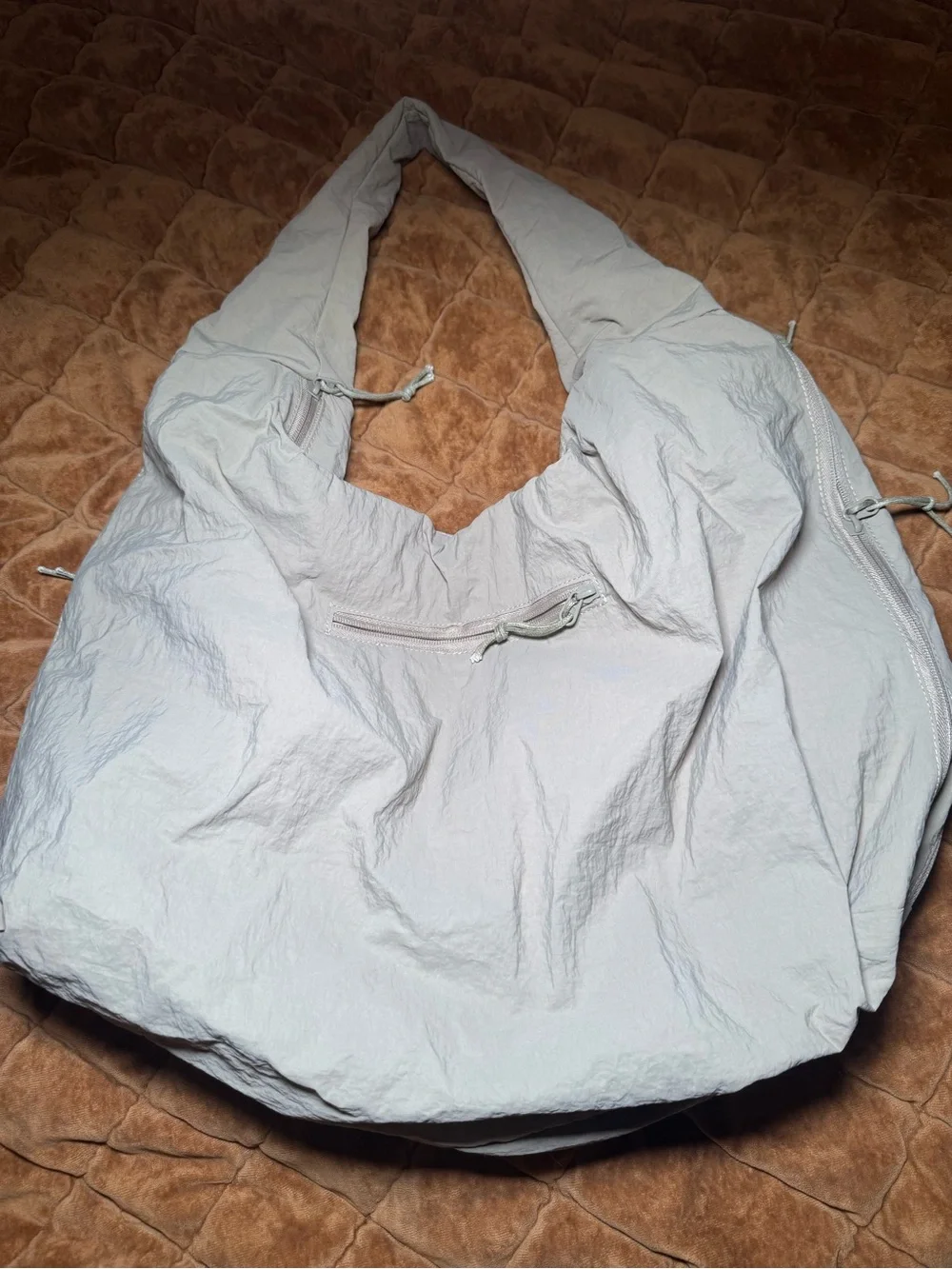 Spacious Cream Shoulder Tote Bag